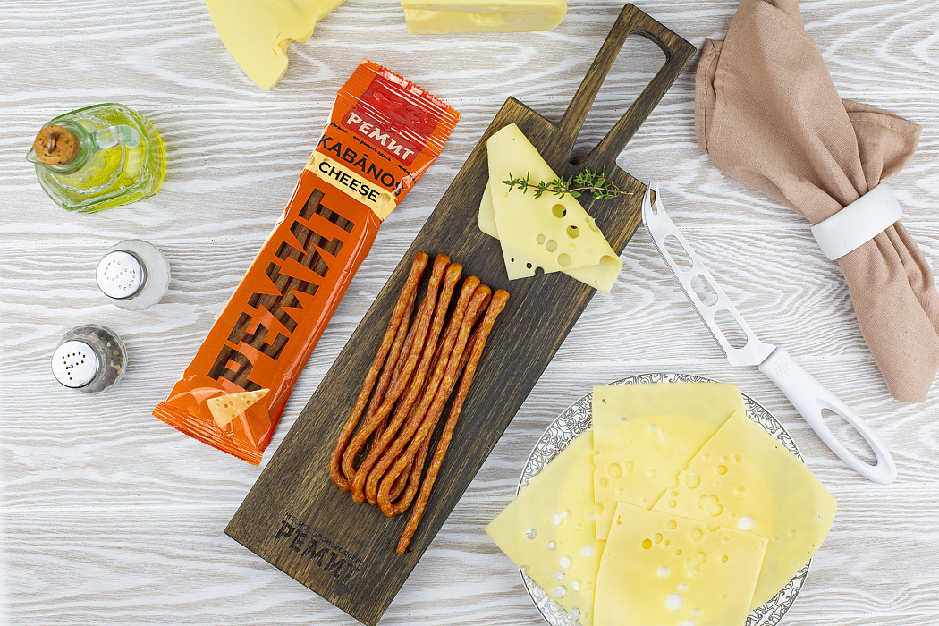 Колбаски сырокопченые KABANOS Cheese (шт. 70 гр.)