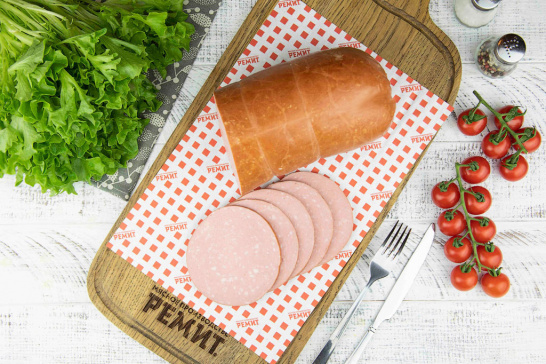 Колбаса вареная «Русская» ГОСТ (синюга)