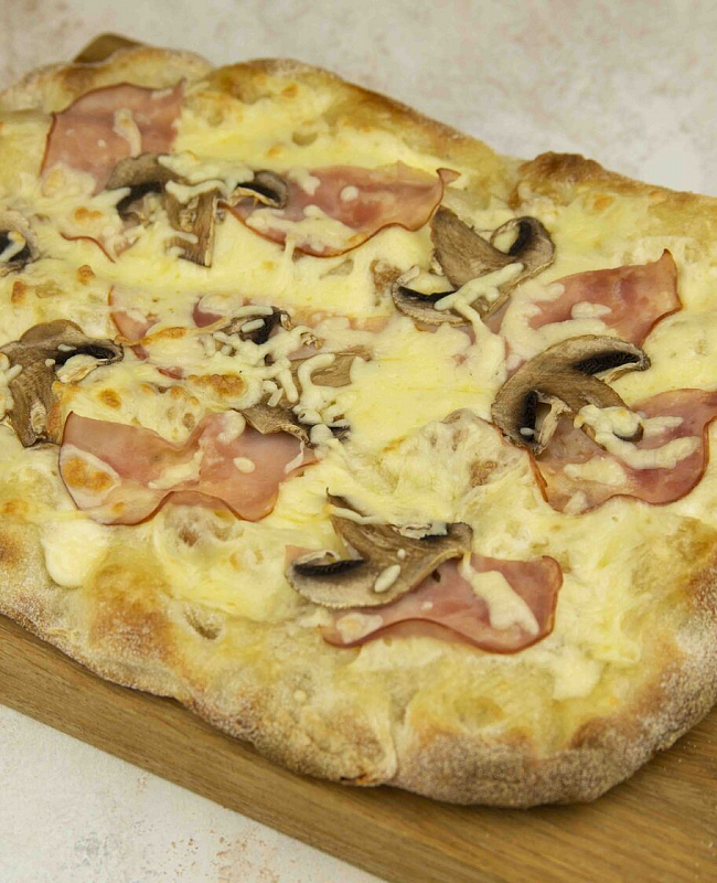 Пицца римская «Ветчина и грибы»