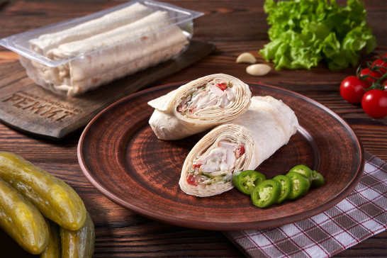 Ролл с куриной грудкой и халапеньо охл. (шт. 220 г) ГМС