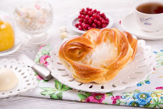 Плюшка с сахаром, 100 г