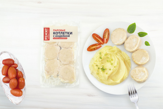 Котлетки с индейкой паровые охл. вес. в/у