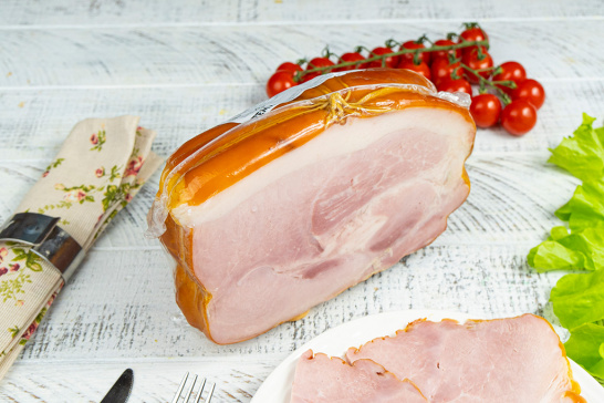 Окорок копчено-вареный «Свиной»