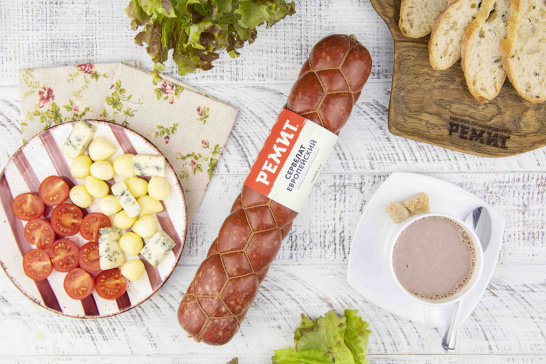 Колбаса варено-копченая сервелат «Европейский»