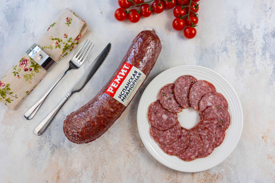 Колбаса сырокопченая «Испанская мраморная»