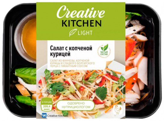 Салат из фунчозы и куриного филе с овощами 170г/Creative Kitchen