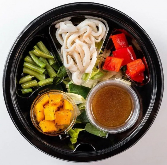 Салат с кольцами кальмара командорского отварными 170г/Creative Kitchen